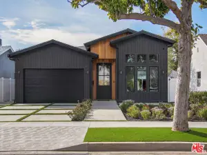4517 Stansbury Avenue Sherman Oaks