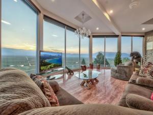 MLS #240006011SD image #0