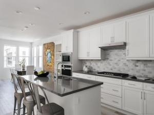 MLS #240009517SD image #0