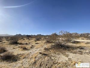Arizona AV #Lot 15 Joshua Tree CA 92252 | MLS #24454369 41 MLS #24454369 image #0