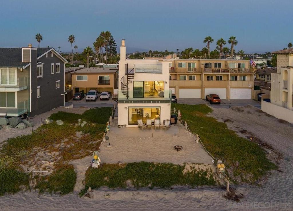 MLS #250017346SD image #0