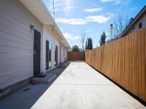 MLS #250018351SD image #0