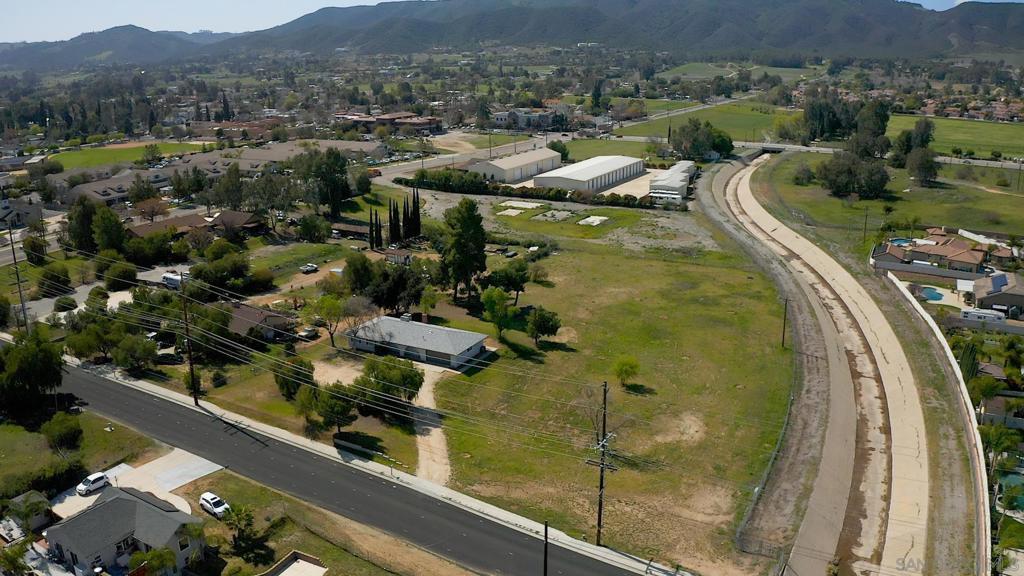 MLS #250018551SD image #0