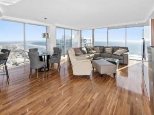 MLS #250020497SD image #0