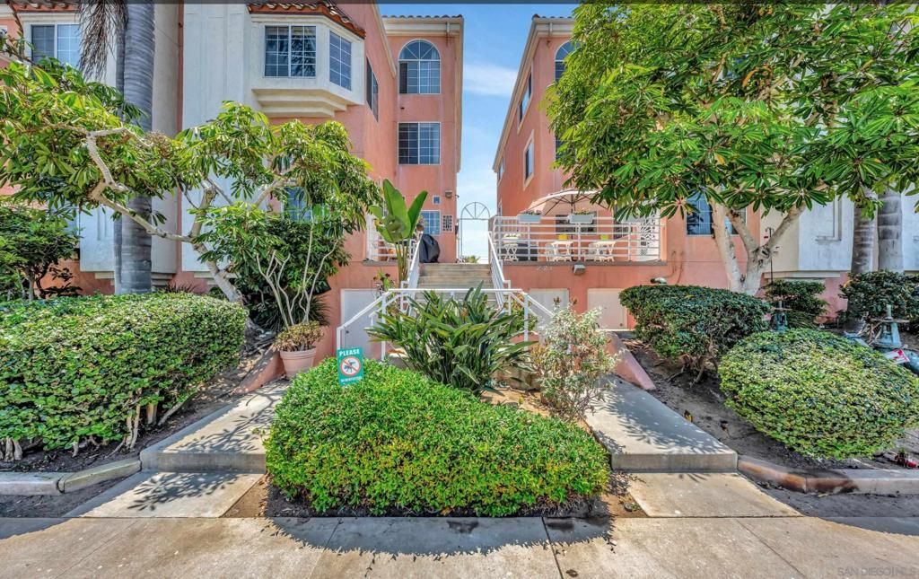 MLS #250021399SD image #0