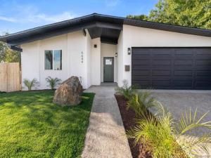 MLS #250021961SD image #0