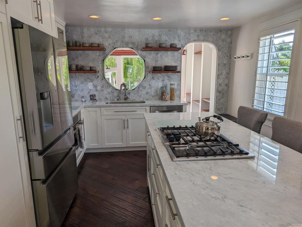 MLS #250022562SD image #0