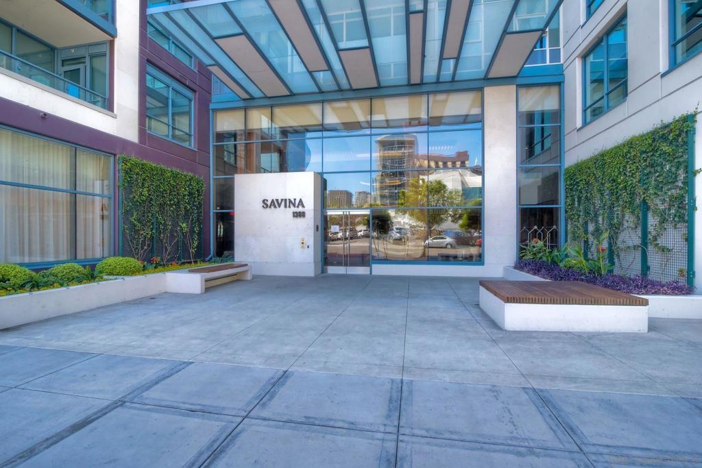 MLS #250024412SD img 0