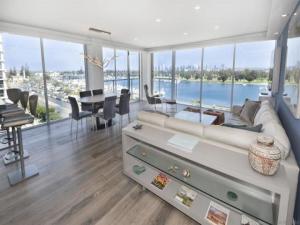 MLS #250024529SD image #0