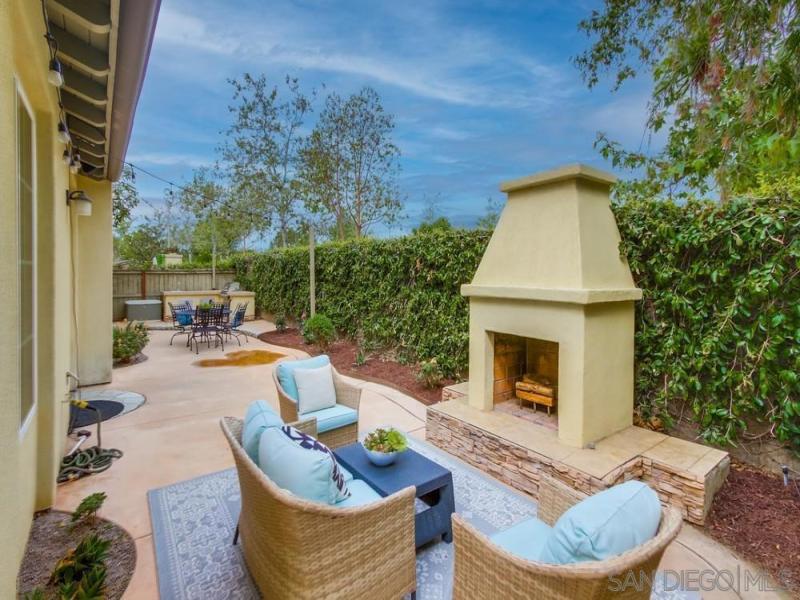 MLS #250025773SD img 0