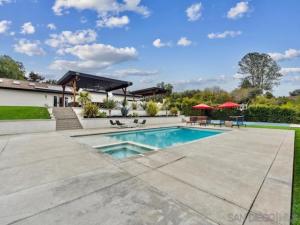 MLS #250026609SD image #0