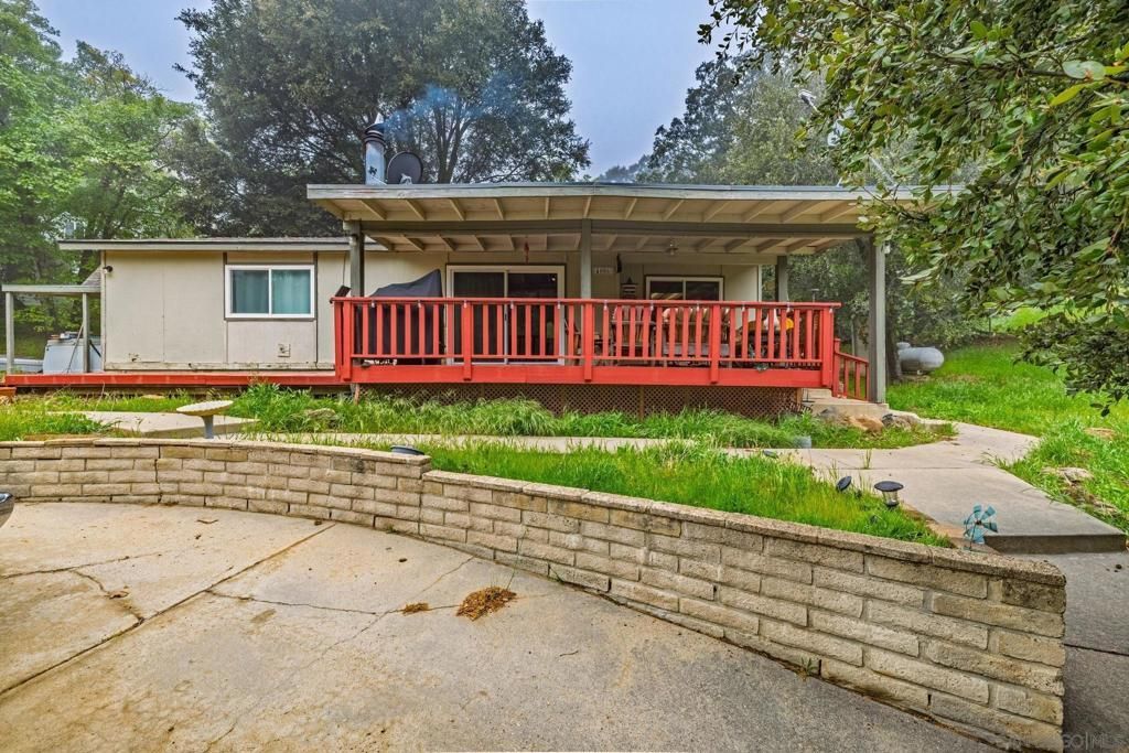 MLS #250026934SD image #0