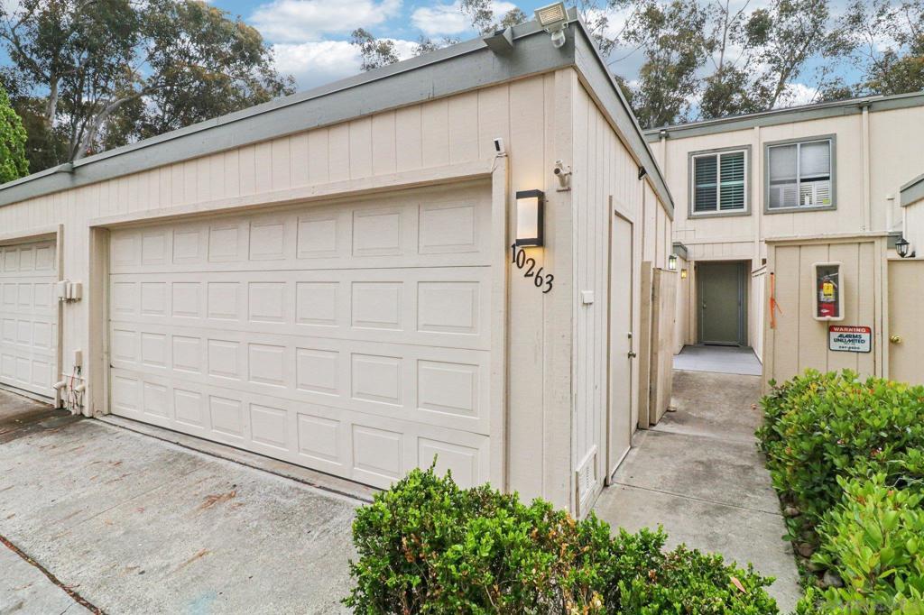 MLS #250027001SD img 0