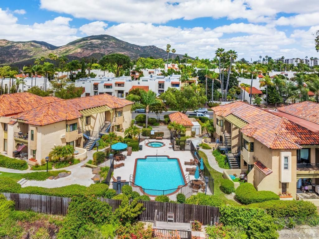 MLS #250027427SD img 0