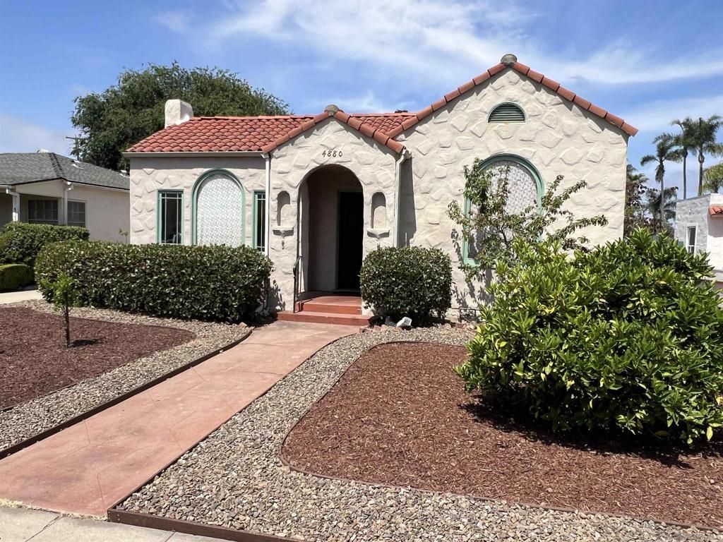 MLS #250029936SD img 0