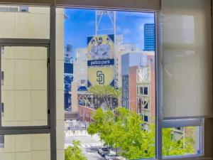 MLS #250030045SD image #0