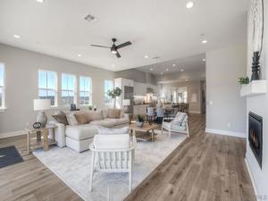 MLS #250030173SD image #0