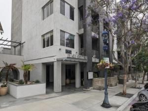 MLS #250030382SD image #0