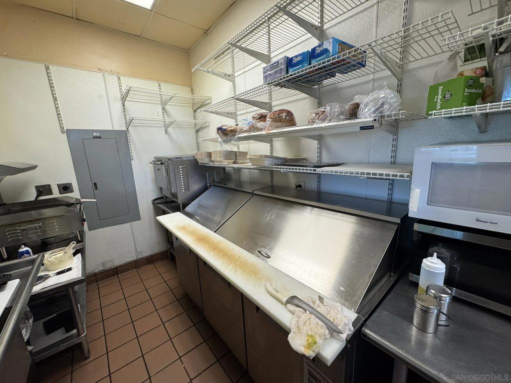 MLS #250030795SD img 0