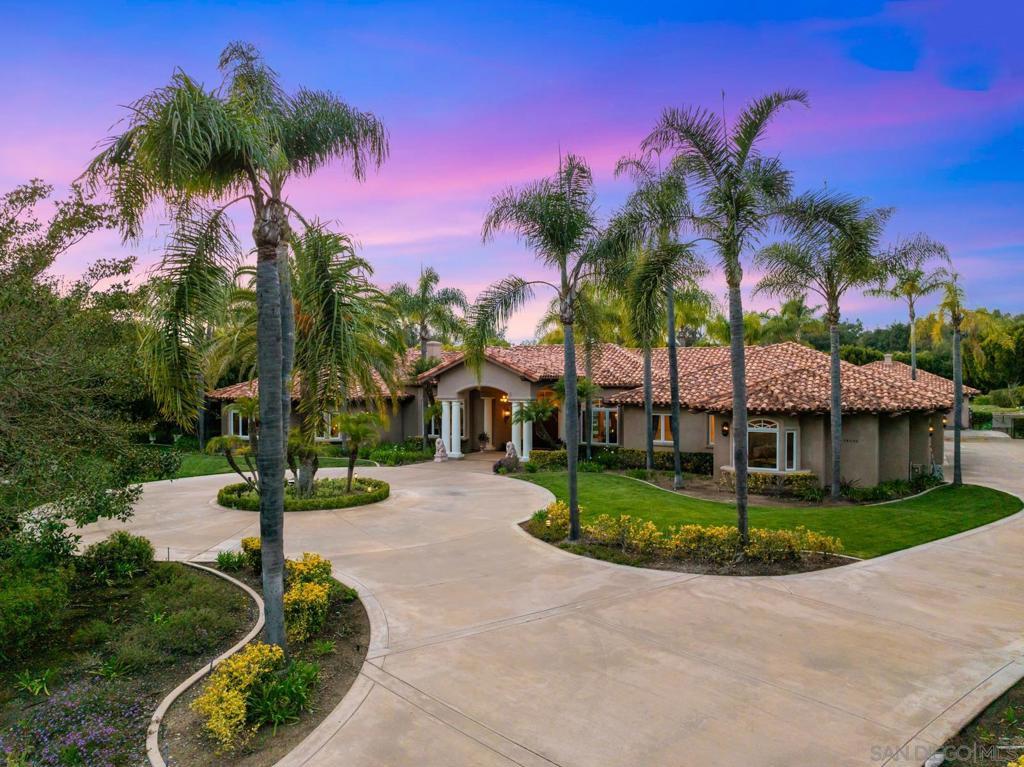 MLS #250031360SD image #0