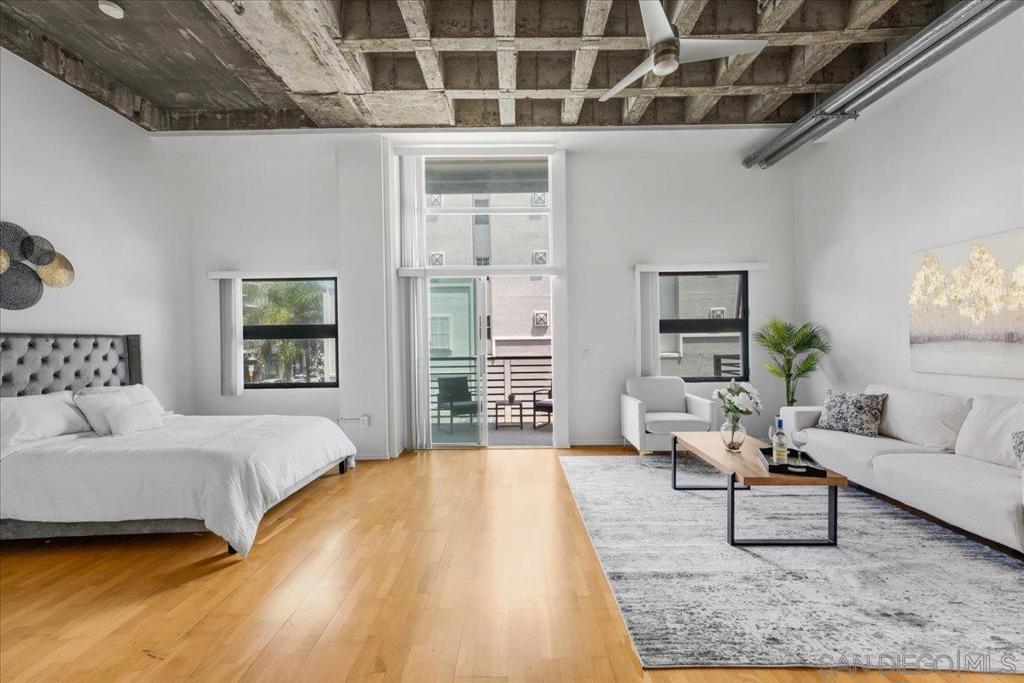 MLS #250031362SD img 0