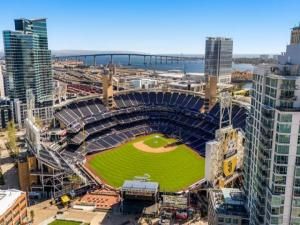 MLS #250031884SD image #0