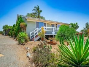 MLS #250031927SD image #0