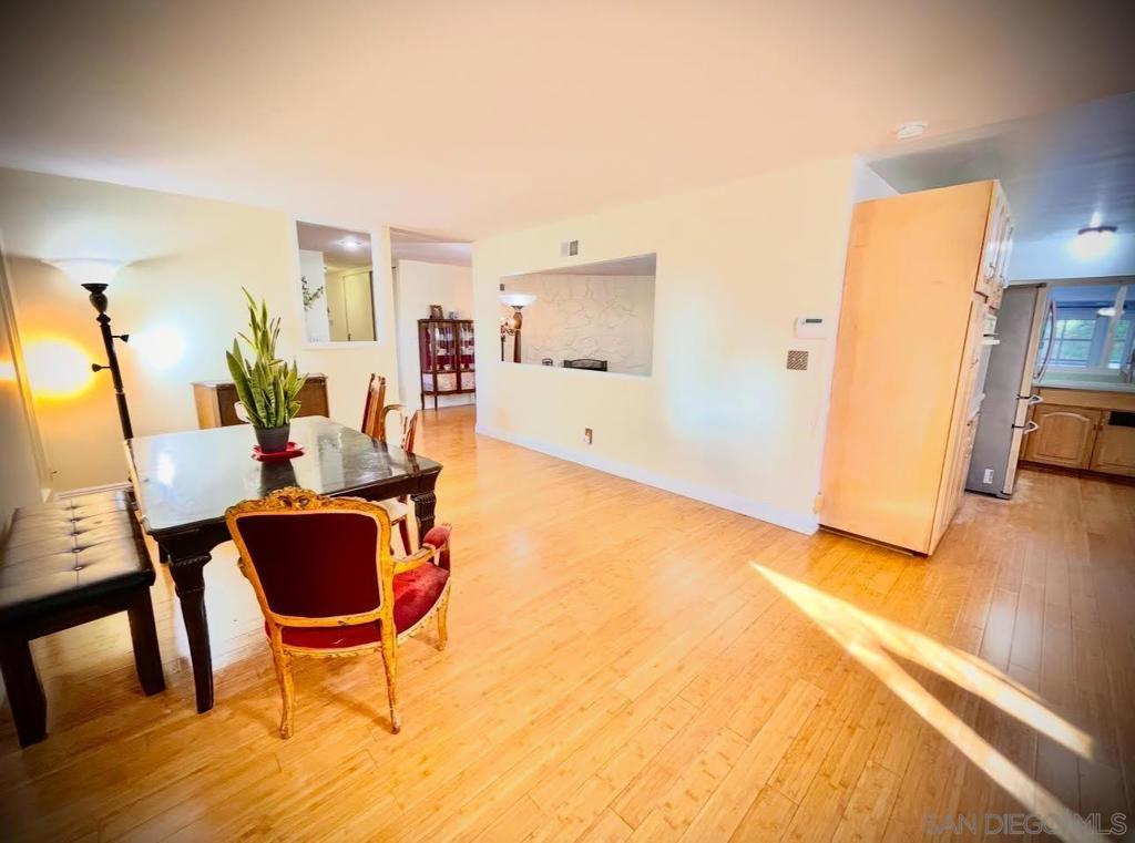 MLS #250031931SD img 0