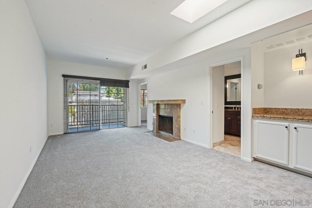 MLS #250032084SD img 0