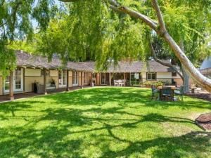 MLS #250032126SD image #0