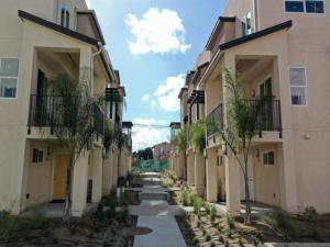 MLS #250032151SD image #0