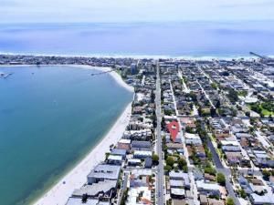 MLS #250032404SD image #0