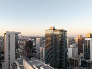 MLS #250032453SD image #0