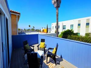 MLS #250032598SD image #0