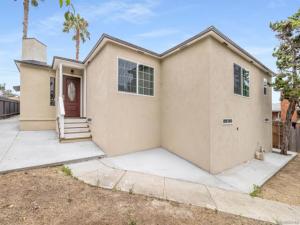 MLS #250032669SD image #0