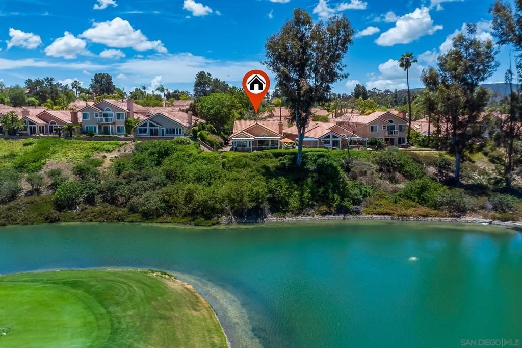 MLS #250032992SD img 0