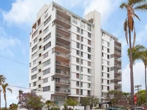 MLS #250033198SD image #0