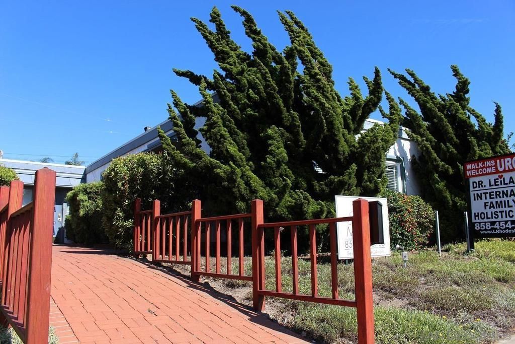 MLS #250033249SD image #0