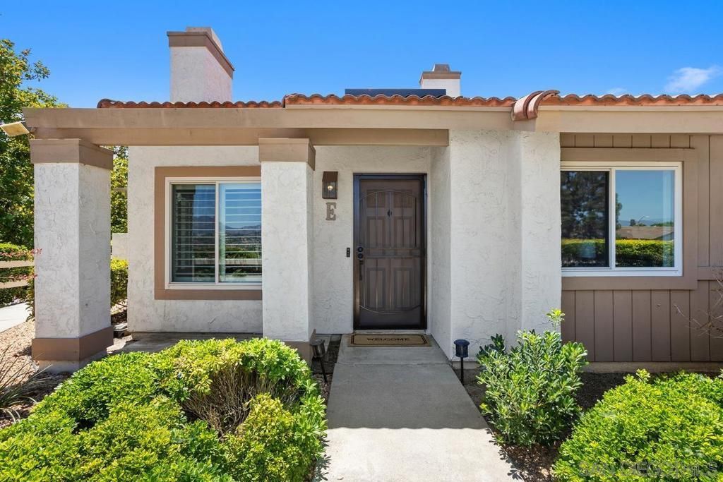 MLS #250033286SD img 0