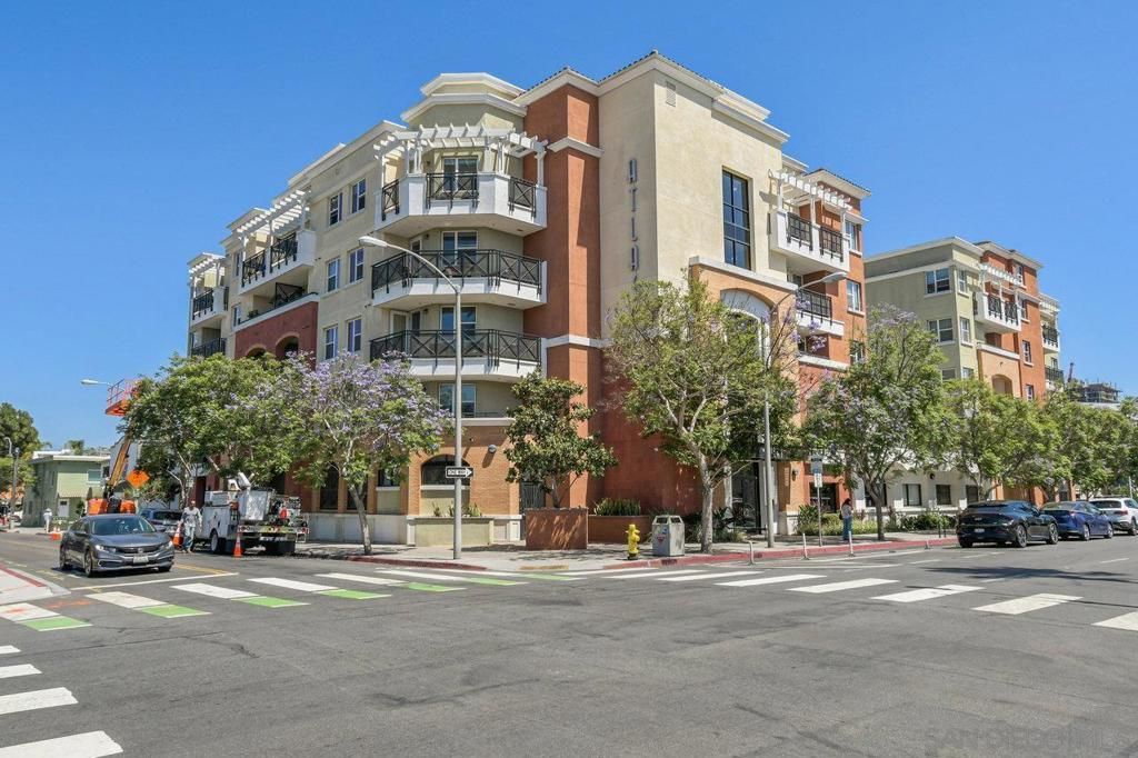 MLS #250033320SD image #0