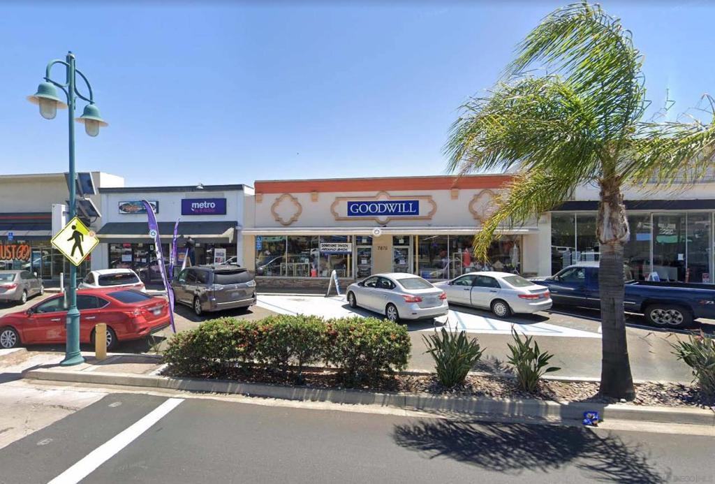 MLS #250033414SD image #0