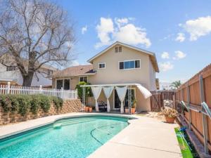 MLS #250033488SD image #0