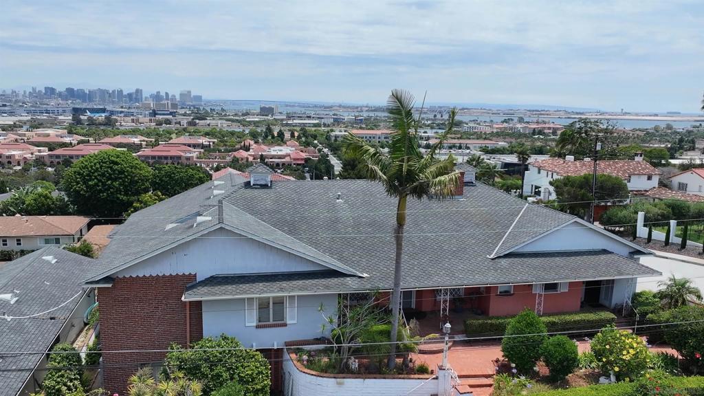 MLS #250033752SD img 0