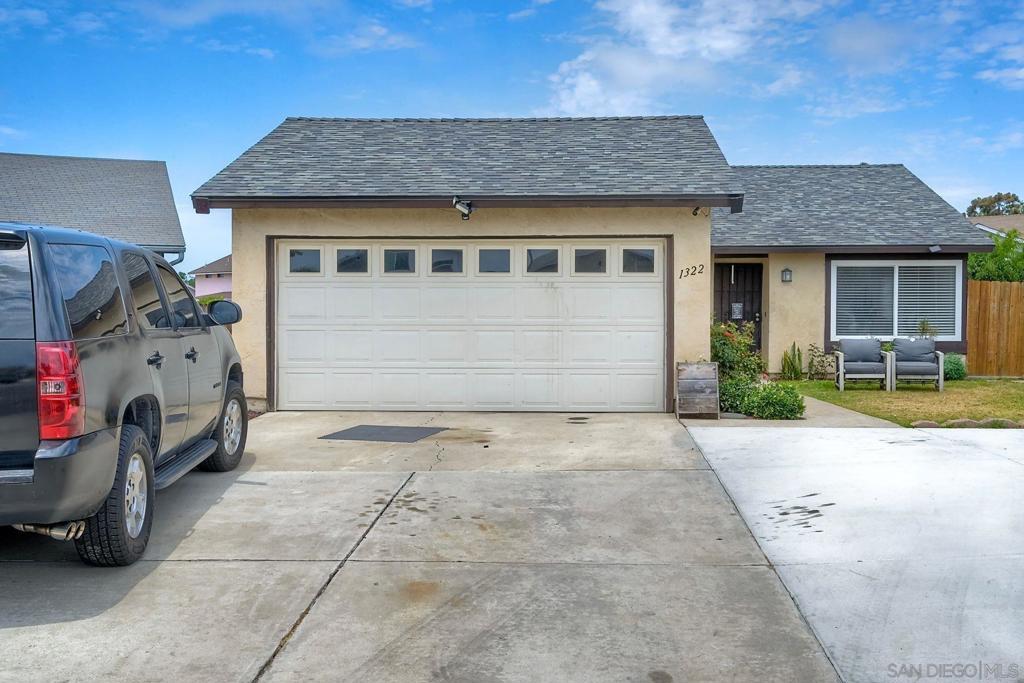 MLS #250033814SD img 0