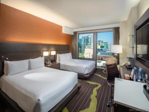 MLS #250034261SD image #0