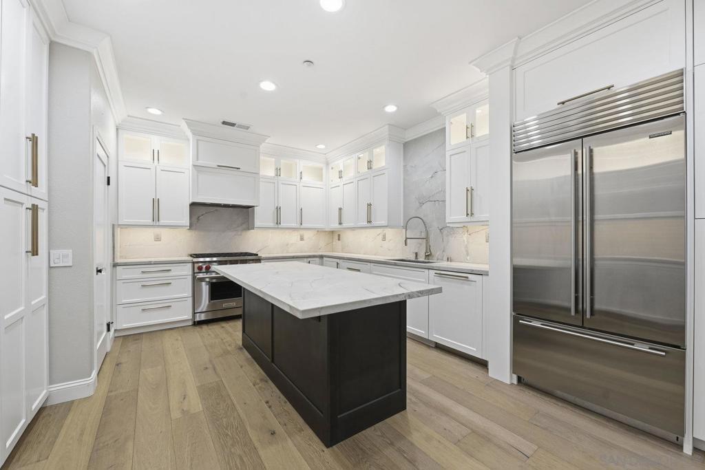 MLS #250034378SD image #0