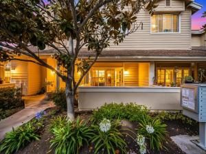 MLS #250034690SD image #0