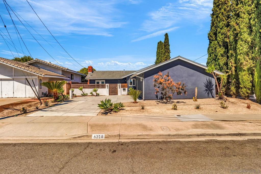 MLS #250034894SD img 0