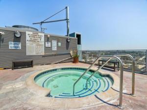 MLS #250035198SD image #0