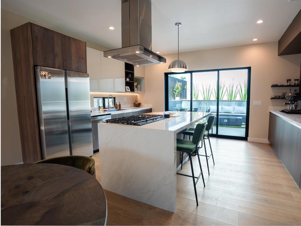 MLS #250035530SD img 0